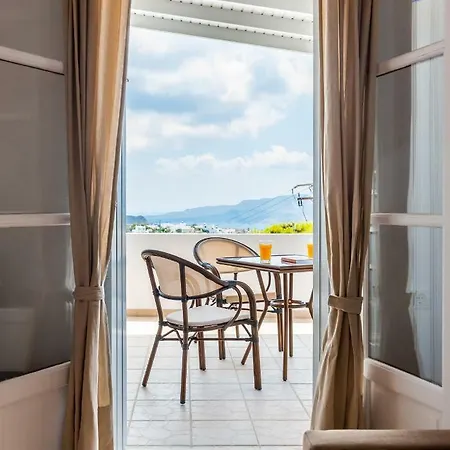 Renovated In The Center * Plaka (Milos)
